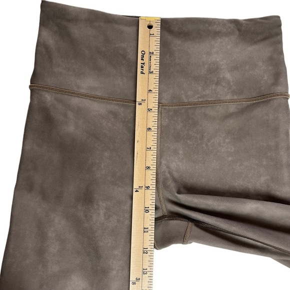 Athleta Elation Watercolor Stripe 7/8 legging size S - Picture 5 of 12